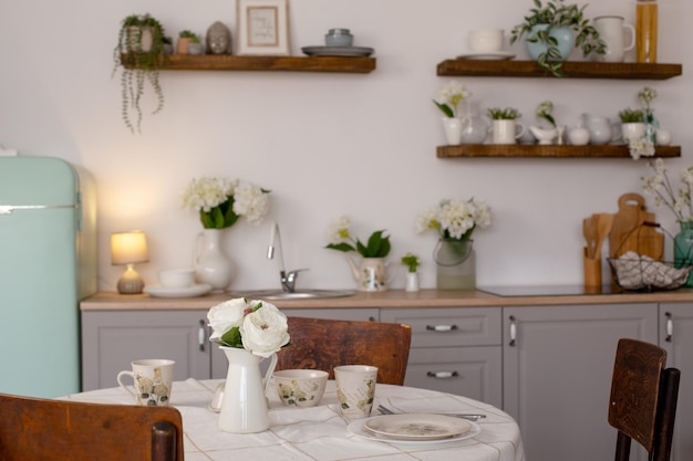 Кухонный стол